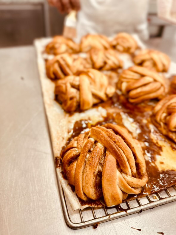 Boulangerie Victoire, bonne adresse de cinnamon roll à Paris © Boulangerie Victoire 