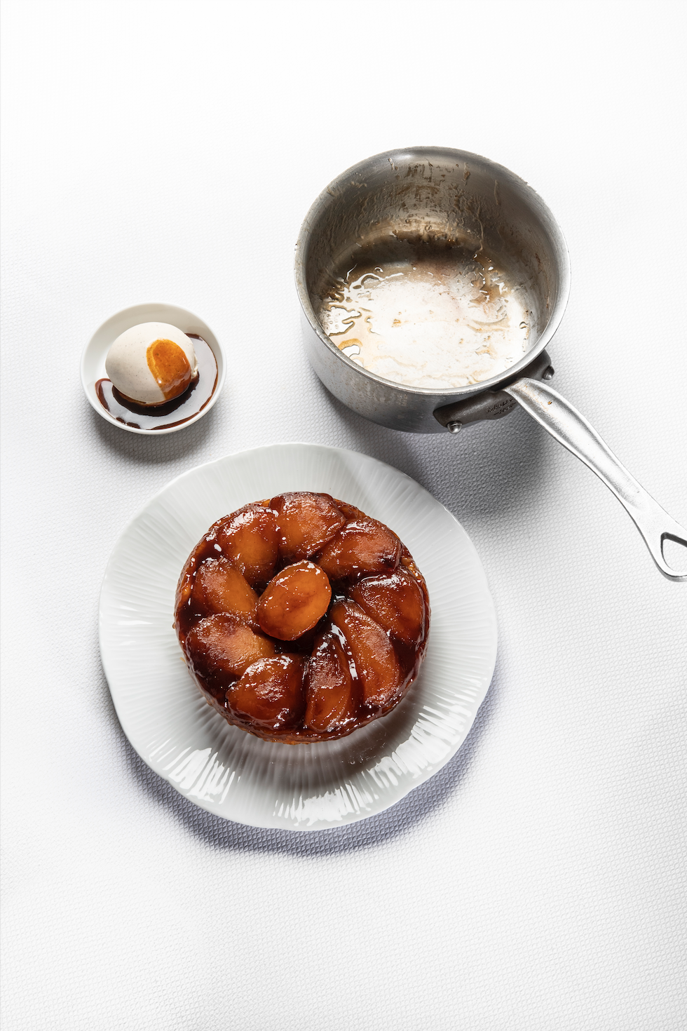 Tarte Tatin Four Season George V, l'une des meilleures de Paris @Anna Emanuelle Thion