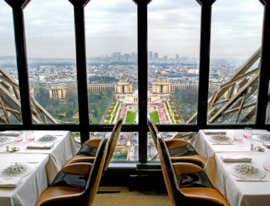 Où déjeuner avec vue sur la Tour Eiffel à Paris