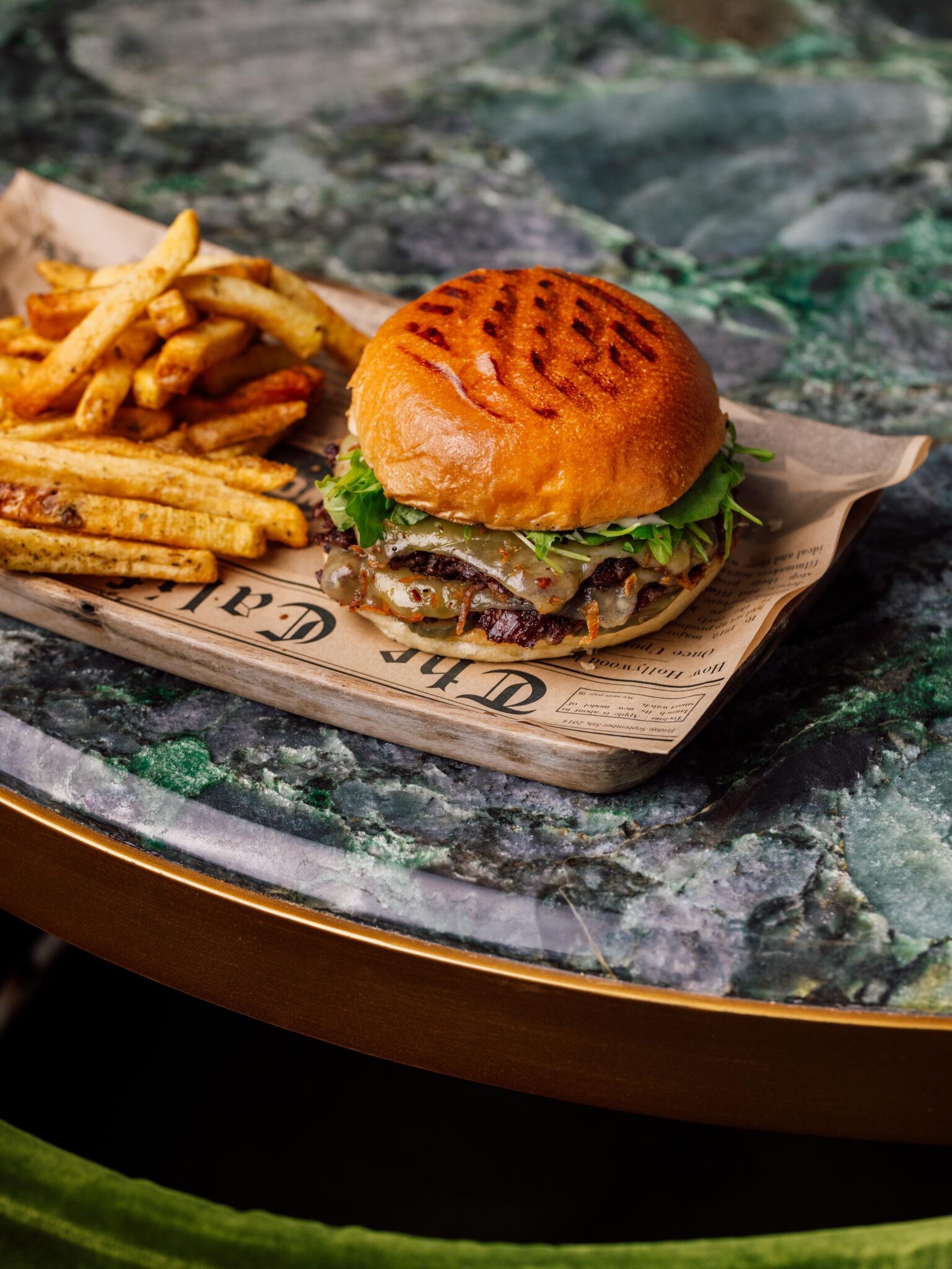 Le Smash Burger du chef du Kimpton Saint-Honore TTBS x Montecito