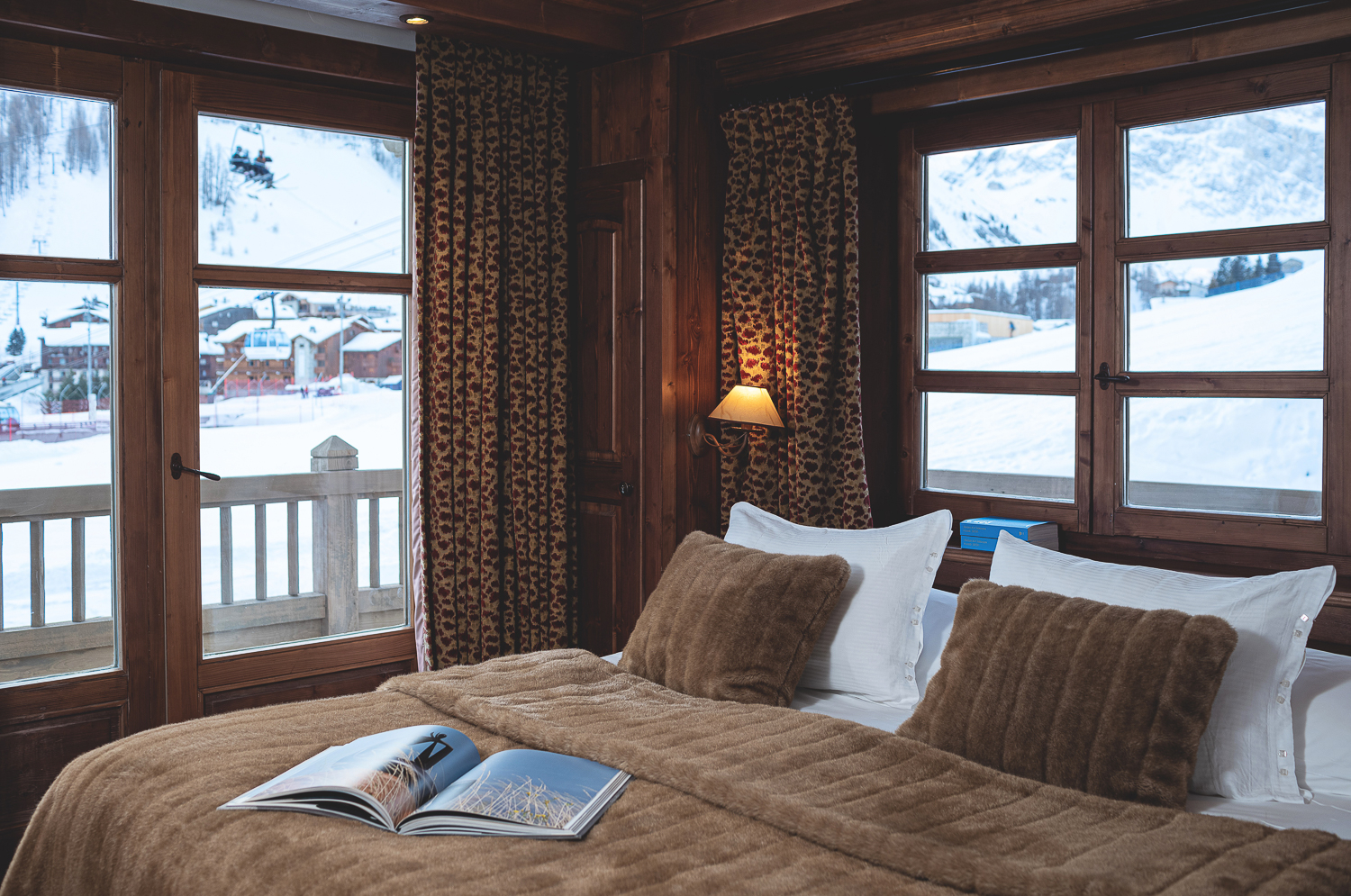 Chambre à l'hôtel du Val d'Isère Barmes de l'Ours © Nicolas Anetson